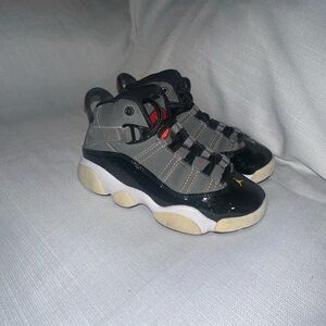 Jordan Kids Sneakers in Black and Gray